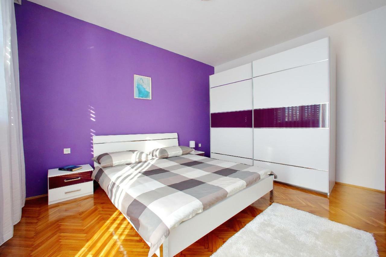 Apartments Ana Бибинє Екстер'єр фото